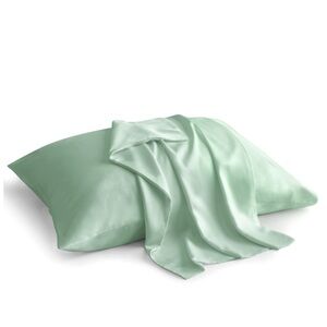 Silky Cooling Pillowcases - Mint Green